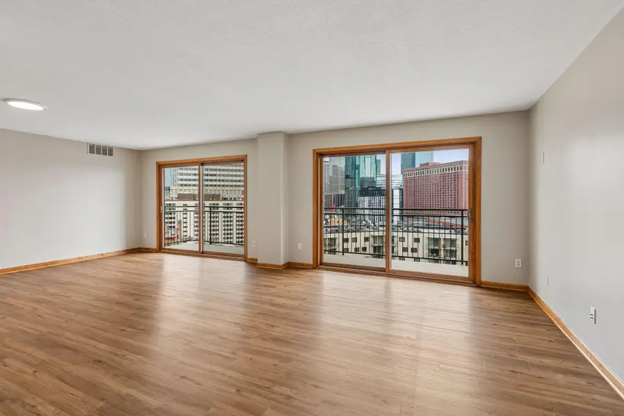 1225 Lasalle Avenue #1403, Minneapolis, MN 55403 - #3