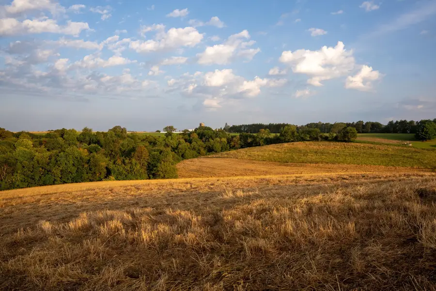 32765 County Road 1, La Crescent, MN 55947 - #3