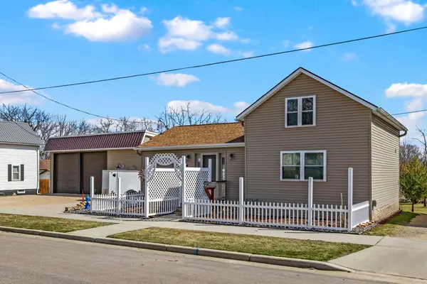 1716 Kilbourn Avenue, Tomah, WI 54660