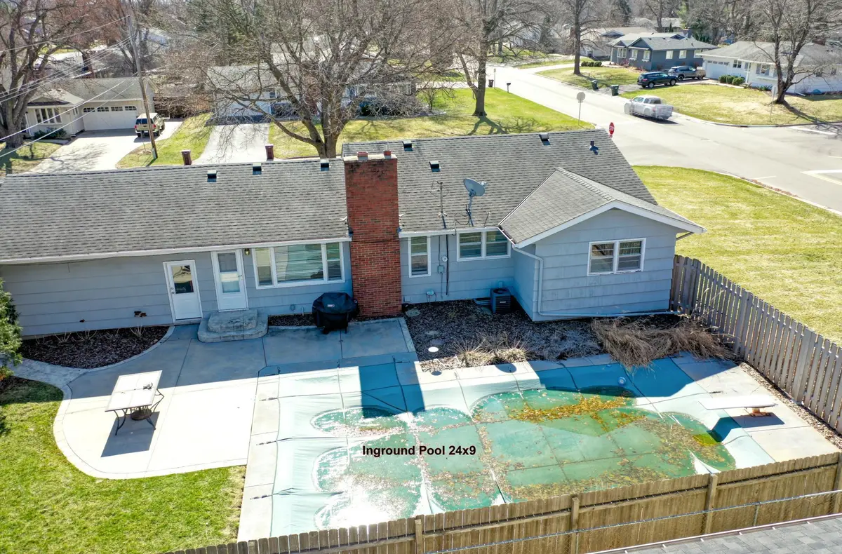 725 Pontiac Place, Mendota Heights, MN 55120 - #1