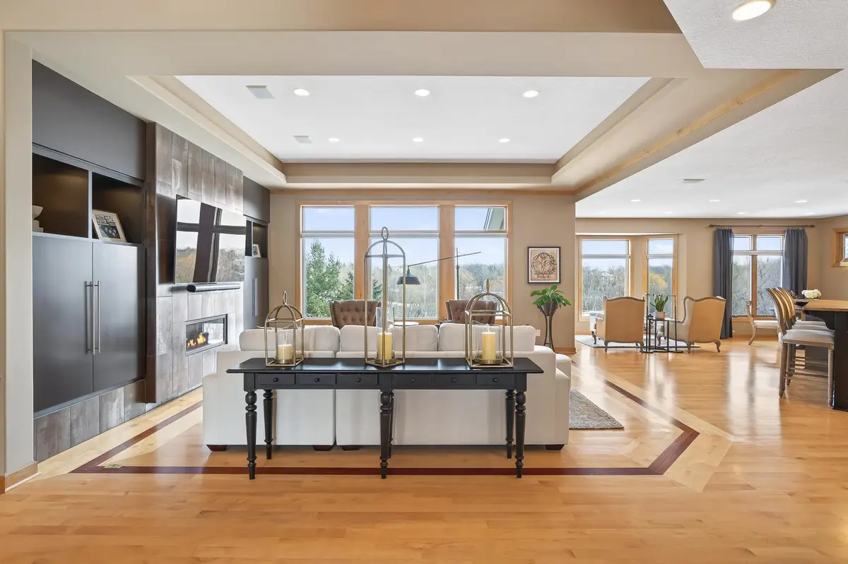 21115 Ridgewood Trail, Lakeville, MN 55044 - #1