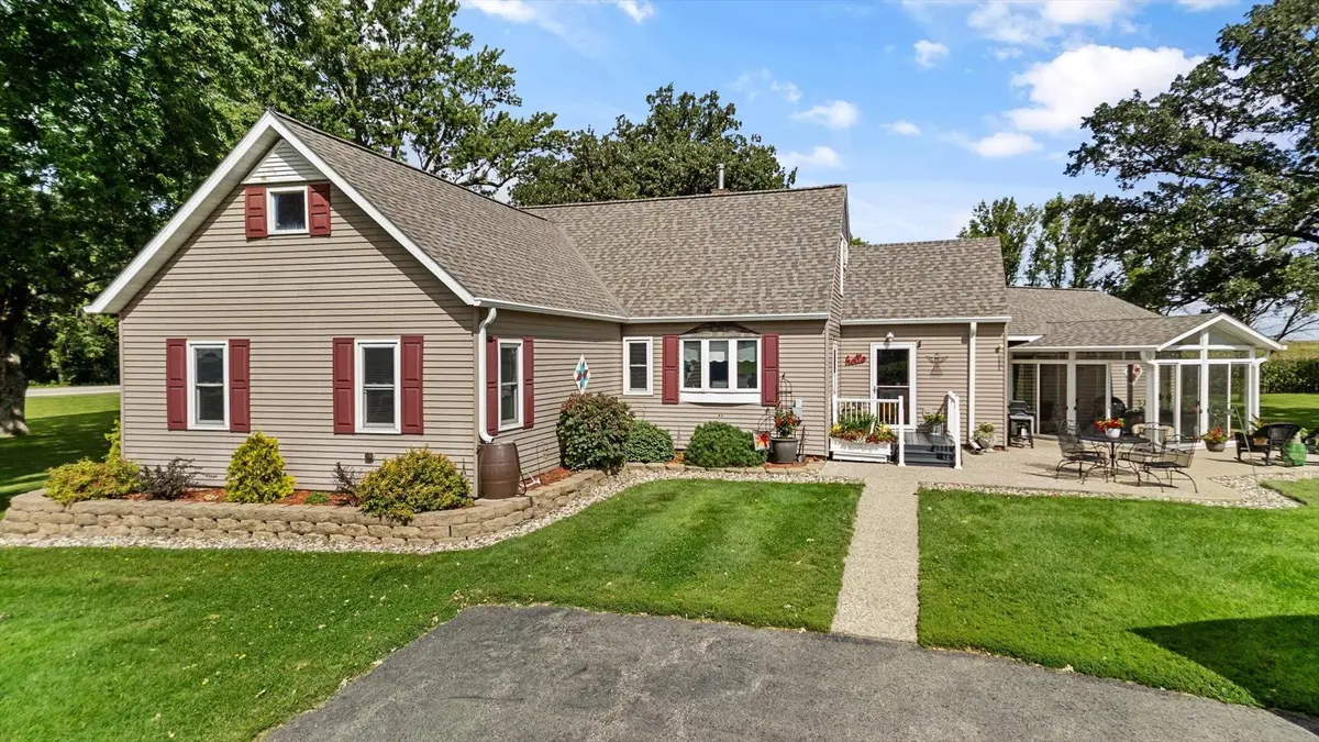 11462 Highway 15, Brownton, MN 55312 - #1