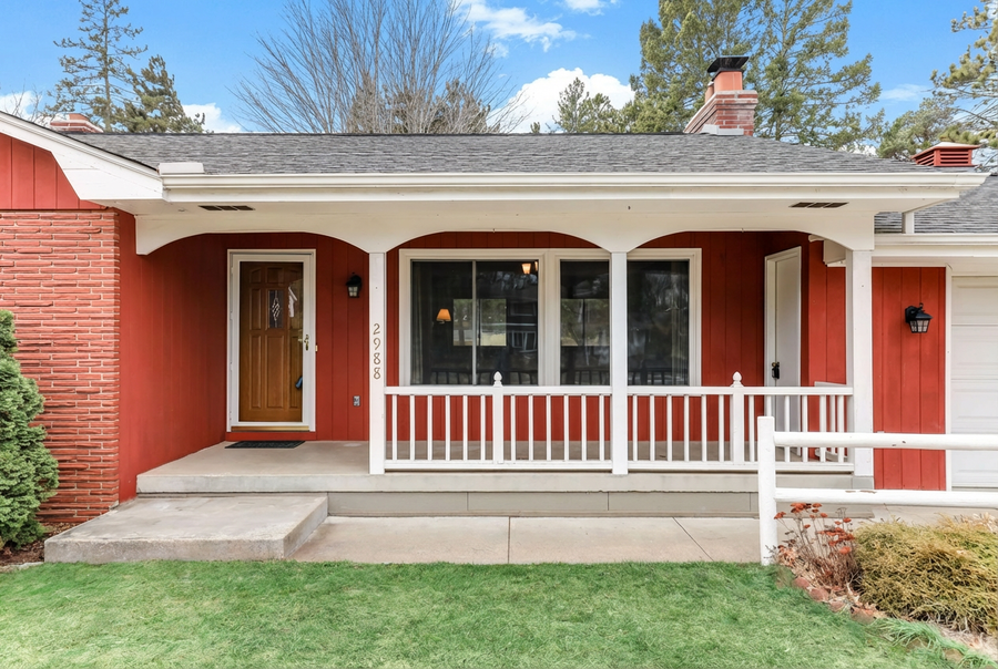 2988 Legion Avenue N, Lake Elmo, MN 55042 - #2