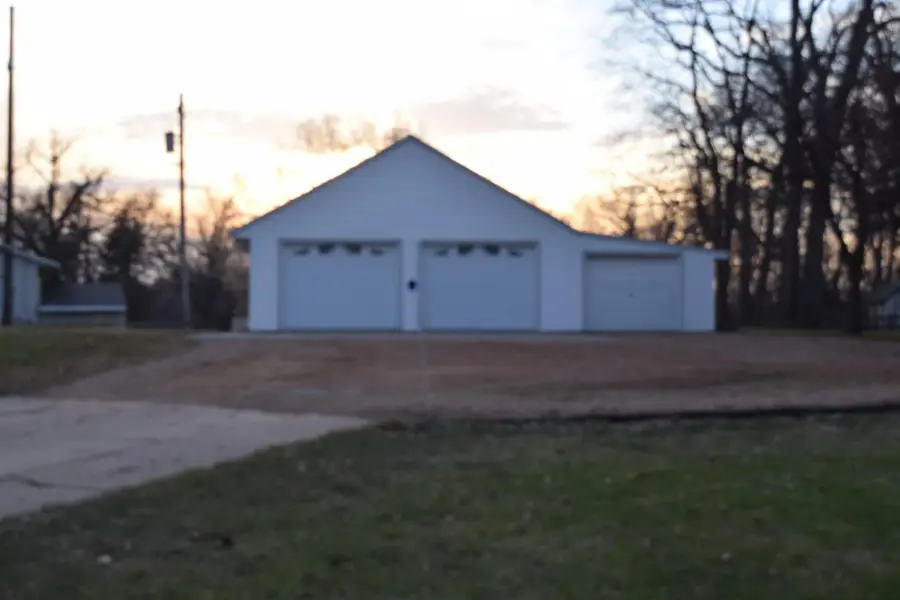 140 1st Avenue N, Brownton, MN 55312 - #2