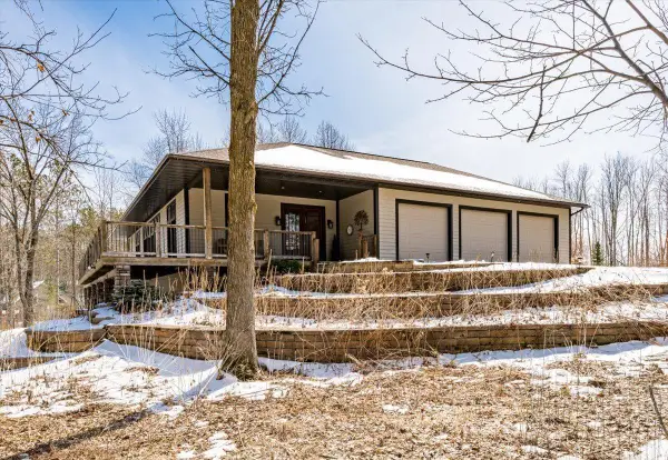 92598 Spells Road, Sturgeon Lake, MN 55783