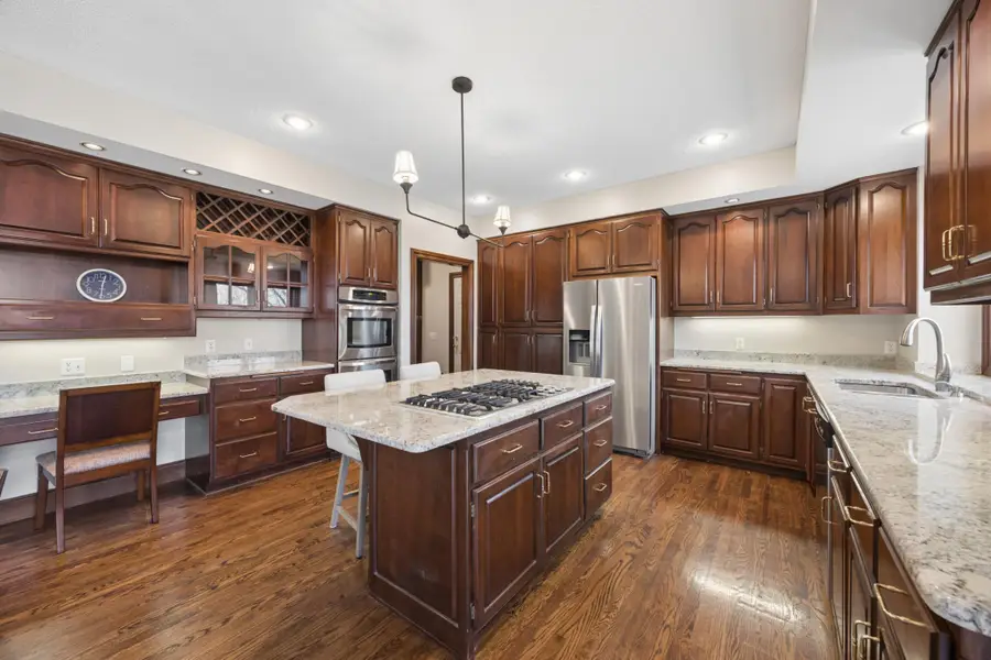 6565 Cherokee Trail W, Eden Prairie, MN 55344 - #3