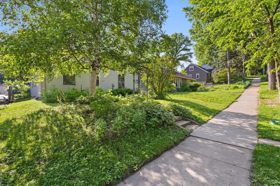 3227 Fillmore Street Ne, Minneapolis, MN 55418 - #2