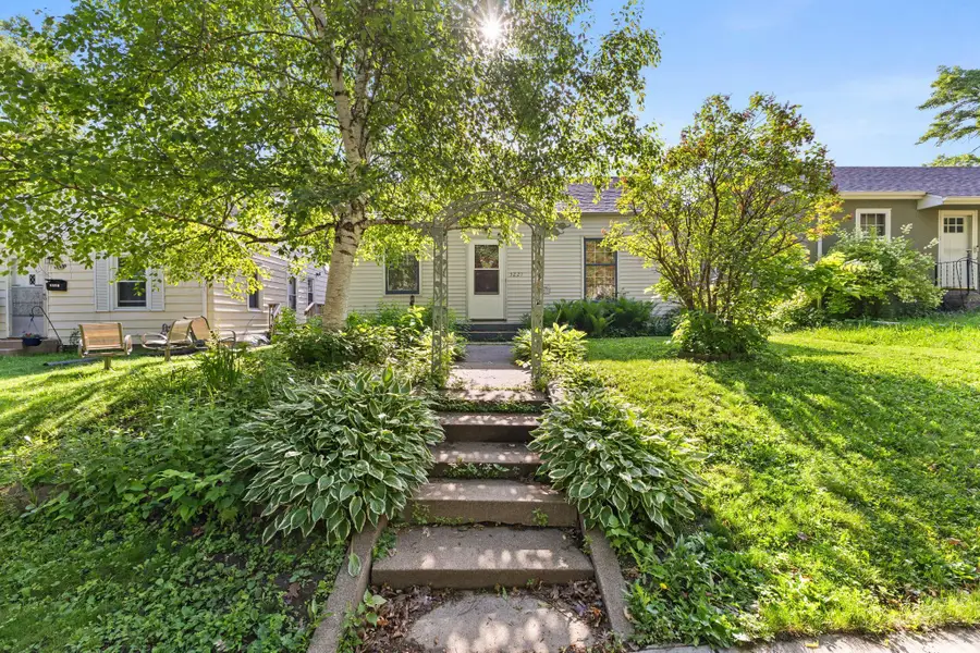 3227 Fillmore Street Ne, Minneapolis, MN 55418 - #3