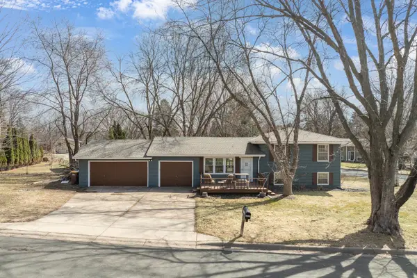 3504 Oak Terrace, White Bear Lake, MN 55110