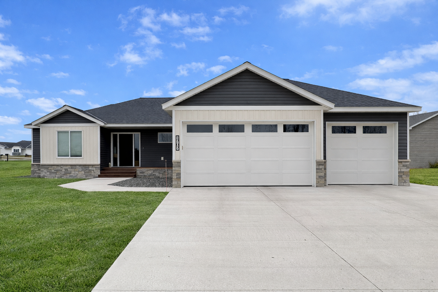 1707 17th Street Nw, Willmar, MN 56201 - #3