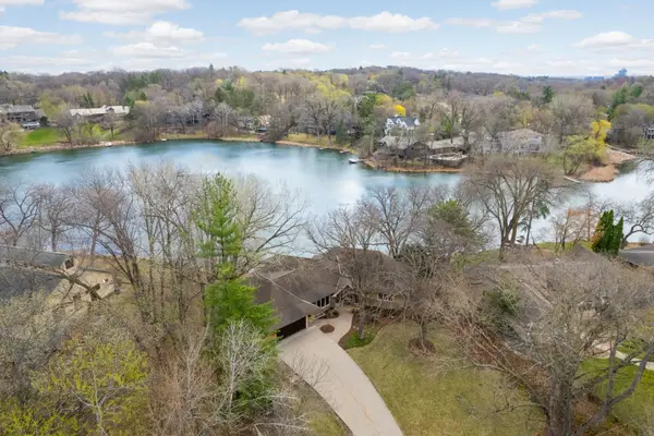 6801 Dakota Trail, Edina, MN 55439