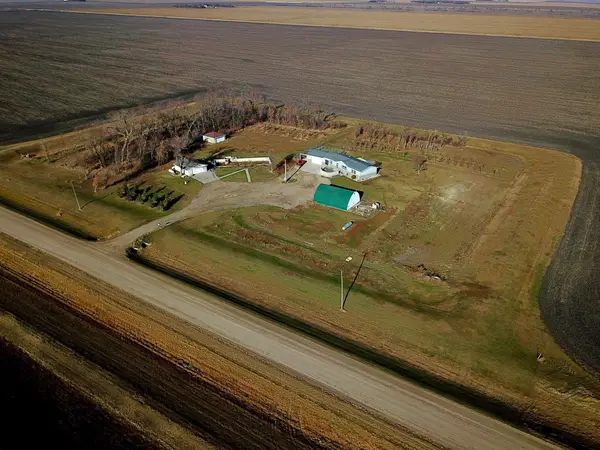 16691 & 16695 28th Street Se, Argusville, ND 58005