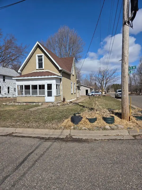 15 W 3rd Street, Rush City, MN 55069