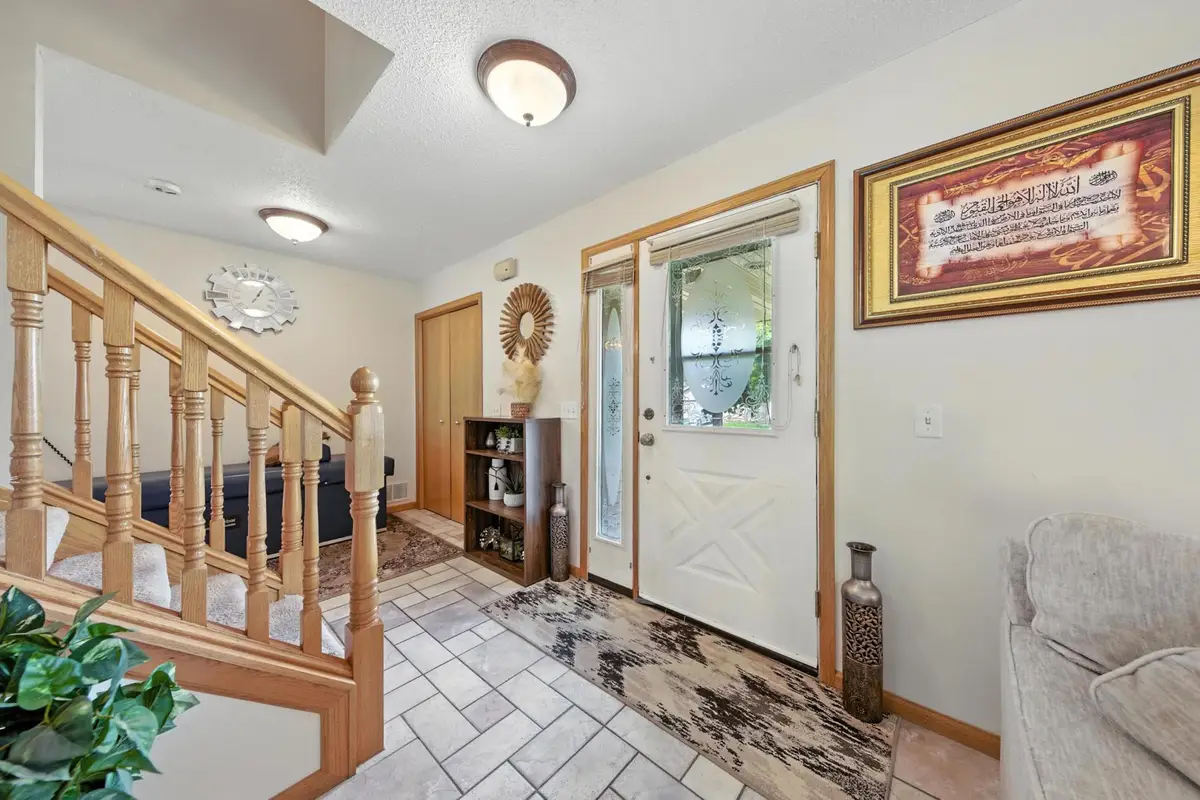 2710 91st Avenue Ne, Blaine, MN 55449 - #1