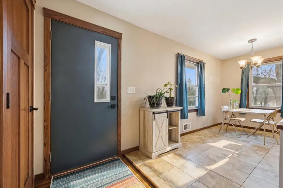 228 8th Avenue N, Sauk Rapids, MN 56379 - #3