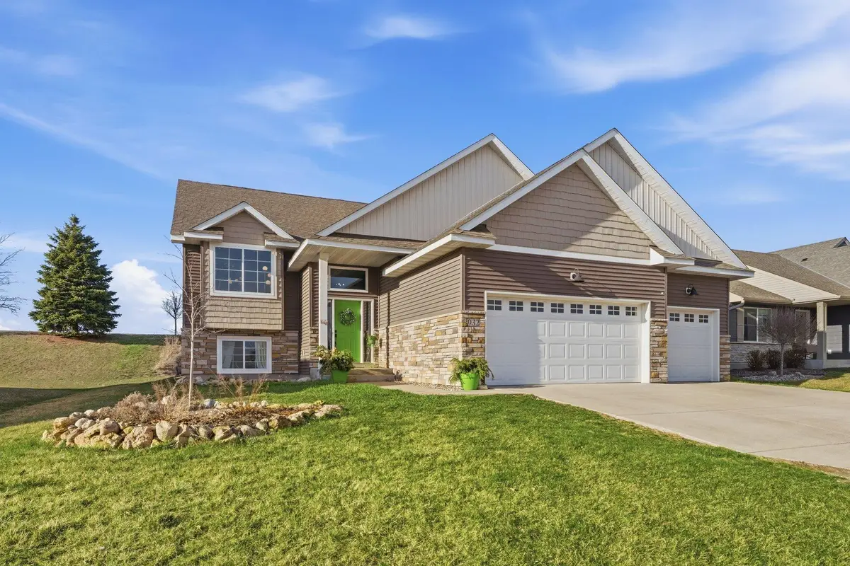 932 Forest Edge Drive, Jordan, MN 55352 - #1
