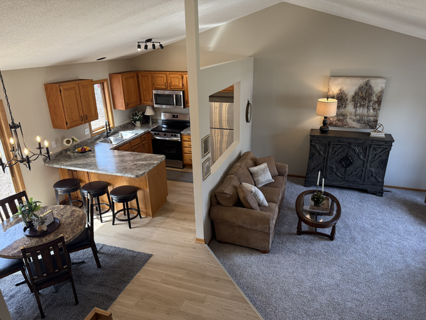 9227 79th Street S, Cottage Grove, MN 55016