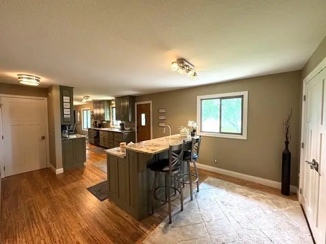 208 E Mason Avenue, Verndale, MN 56481 - #3