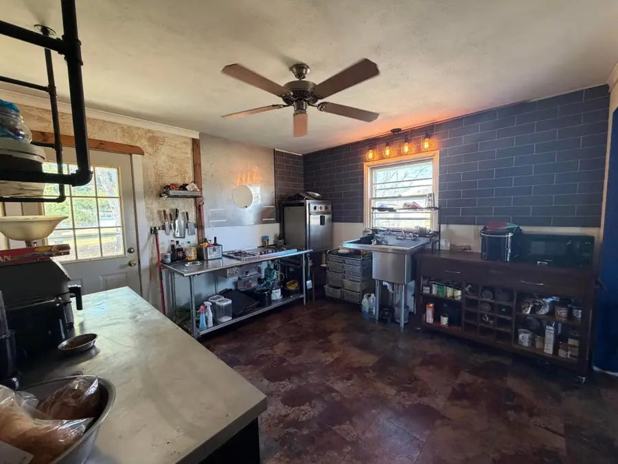 307 N Walnut Street, La Crescent, MN 55947 - #2