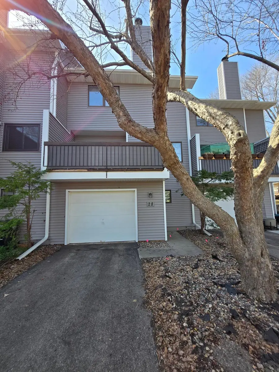 28 Elton Ridge Court Nw, Rochester, MN 55901 - #2