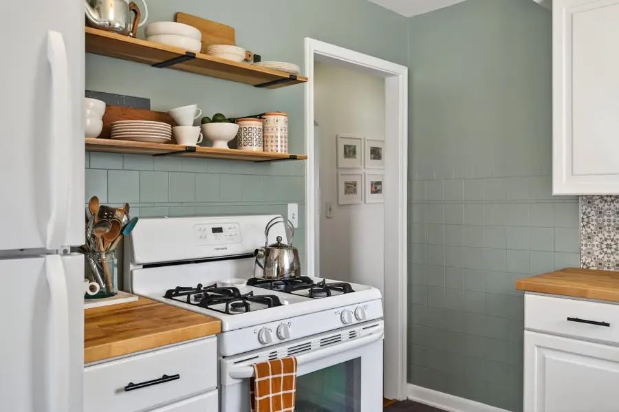 1200 Leland Road E, Maplewood, MN 55109 - #3