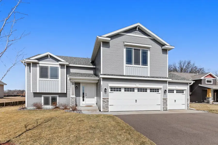 3595 237th Avenue Nw, Saint Francis, MN 55070 - #3