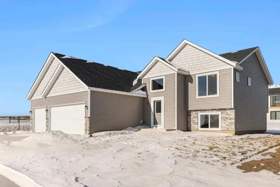 2009 Goldenray Drive, Faribault, MN 55021 - #3