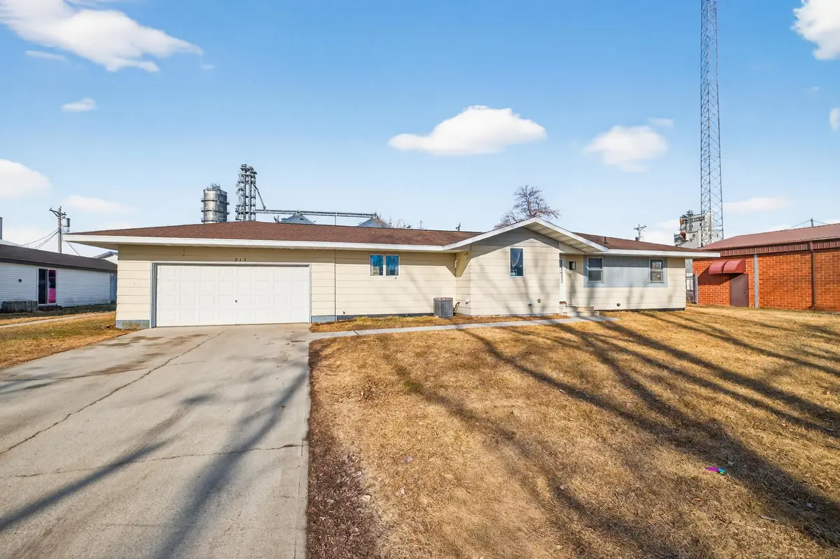 213 1st Street E, Hunter, ND 58048 - #1