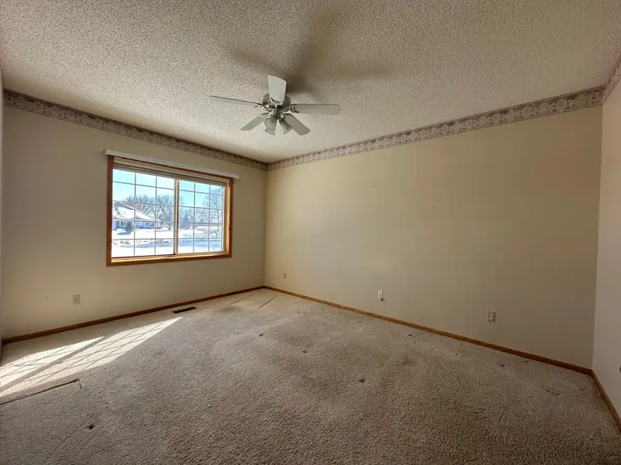 2002 111th Court Ne, Blaine, MN 55449 - #3