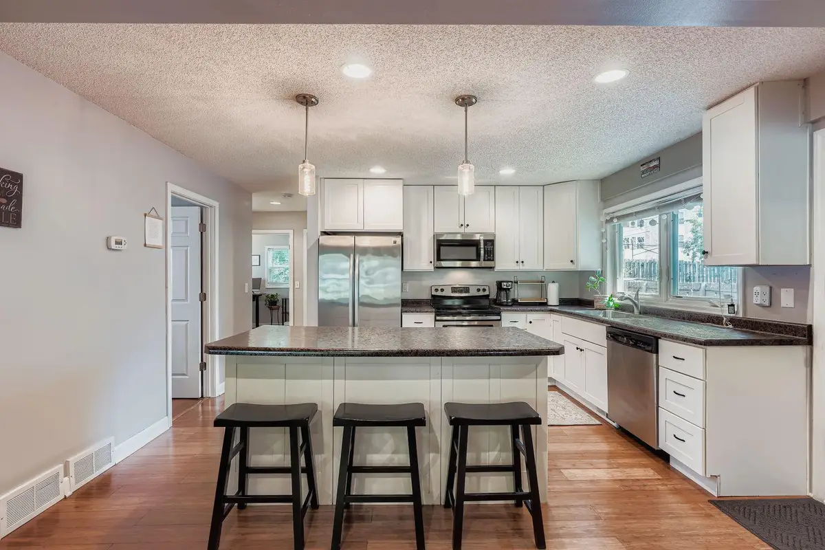 3142 Grimes Avenue N, Robbinsdale, MN 55422 - #1