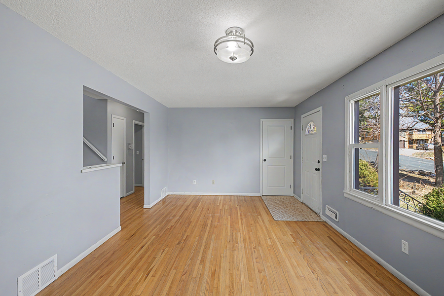 4034 Cleveland Street Ne, Columbia Heights, MN 55421 - #3