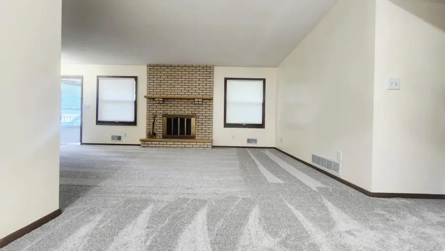 2311 Nokomis Avenue, Saint Paul, MN 55119 - #2