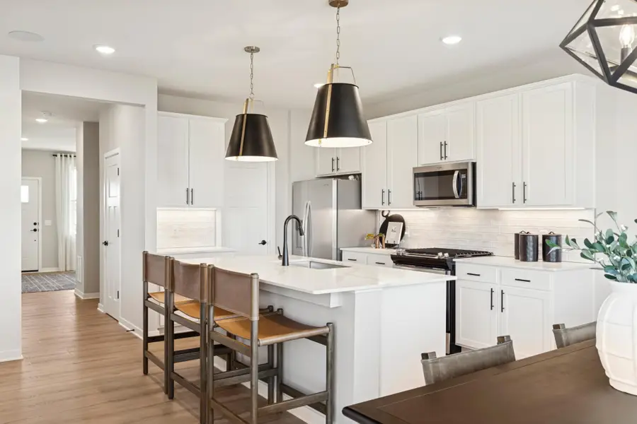 4955 Airlake Drive, Woodbury, MN 55129 - #2