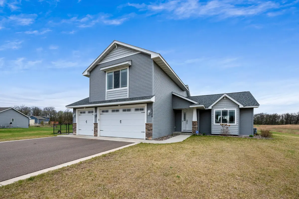 15304 290th Avenue Nw, Zimmerman, MN 55398 - #1