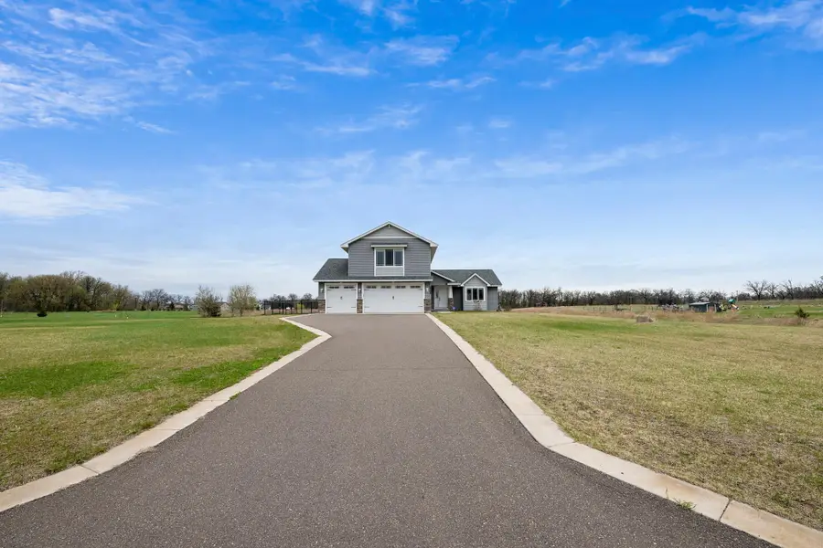 15304 290th Avenue Nw, Zimmerman, MN 55398 - #2