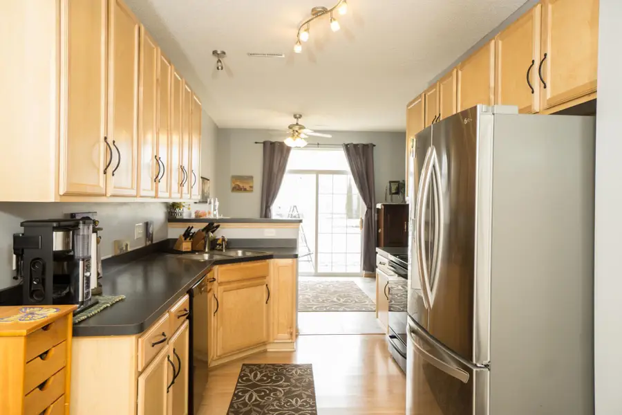 1650 Liberty Circle #2008, Shakopee, MN 55379 - #3