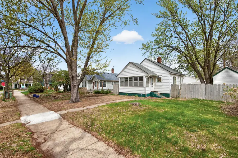 4346 Knox Avenue N, Minneapolis, MN 55412 - #3