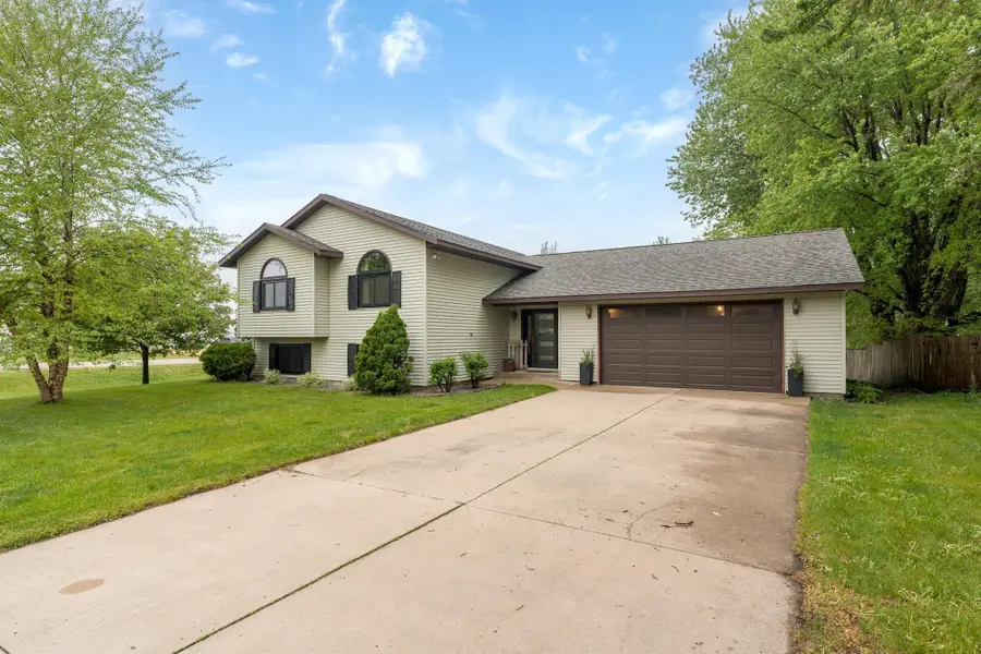 614 W Allyn Street, Janesville, MN 56048 - #2