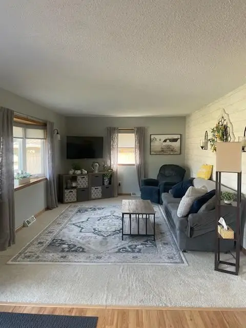 311 4th Avenue E, Abercrombie, ND 58001 - #2