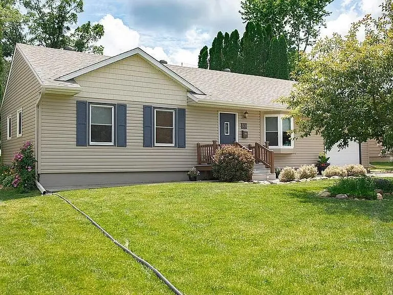 500 6th Street Ne, Stewartville, MN 55976 - #2