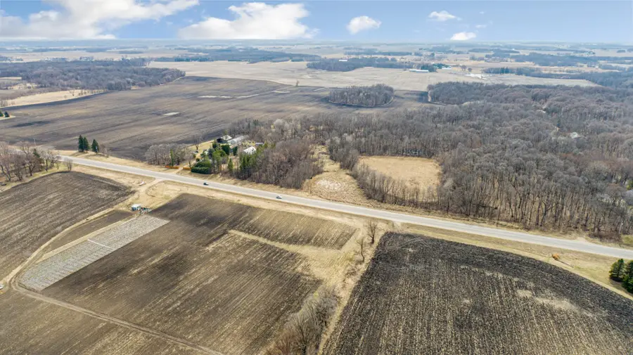 13XX Lonsdale Boulevard E, Northfield, MN 55057 - #2