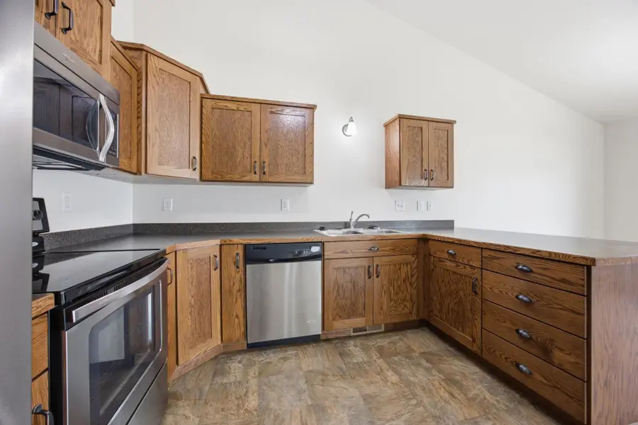 5957 57th Avenue S, Fargo, ND 58104 - #3