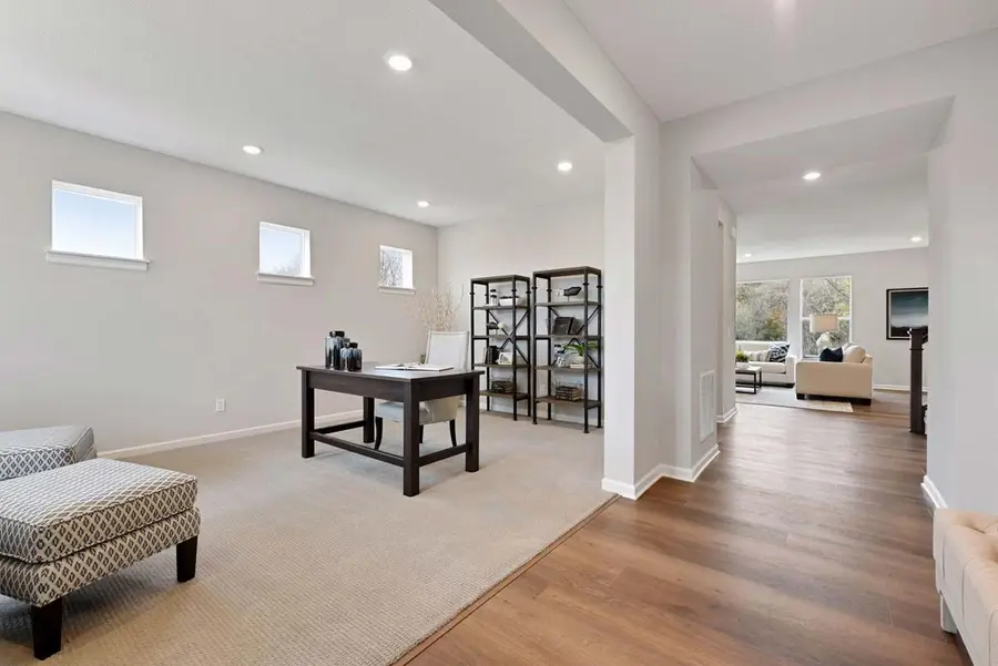 3067 Trinity Dr, Shakopee, MN 55379 - #2