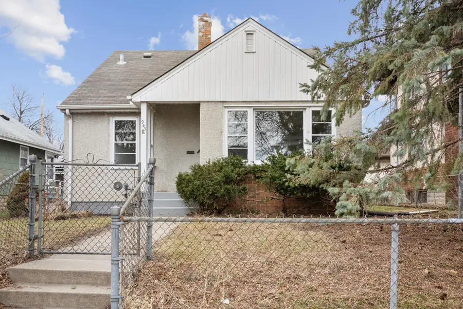 943 Scheffer Avenue, Saint Paul, MN 55102 - #2