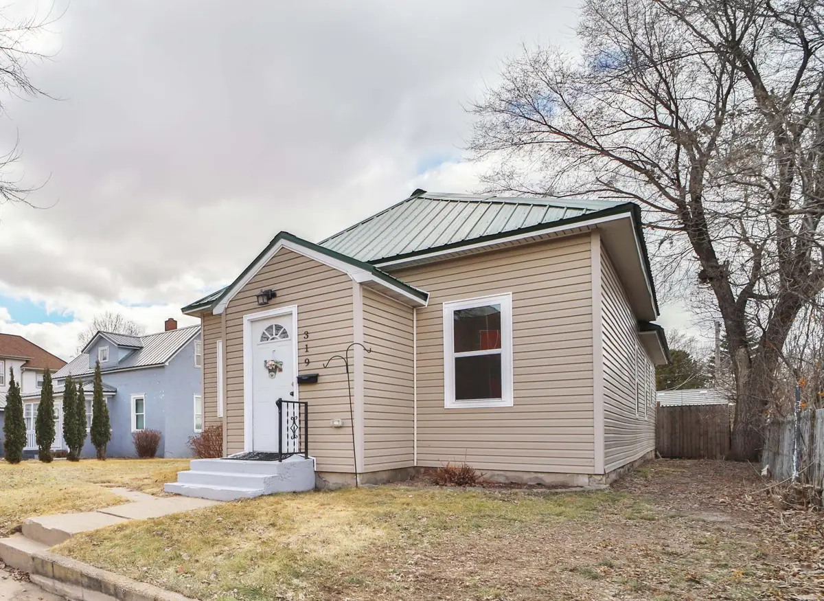 319 2nd Street Ne, Staples, MN 56479 - #1
