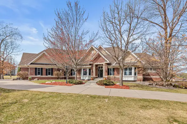 7076 115th Street N, Saint Paul, MN 55110