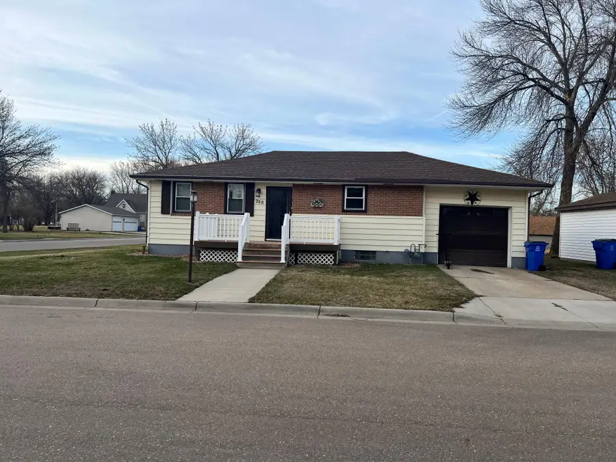 288 Locust Street, Dawson, MN 56232 - #3