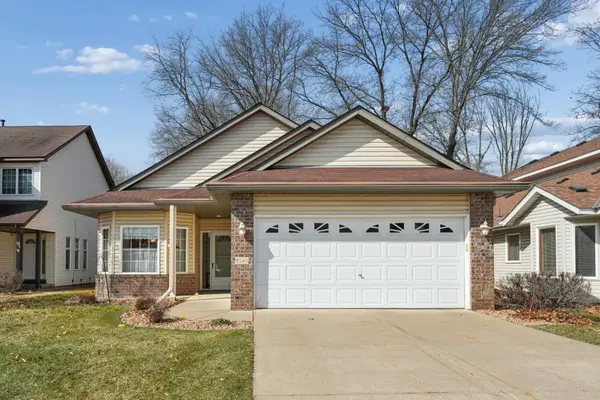 8040 Benjamin Street Ne, Spring Lake Park, MN 55432