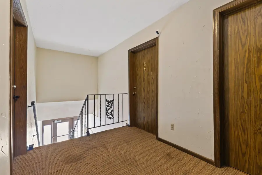 1007 11th Avenue S #8, Hopkins, MN 55343 - #3