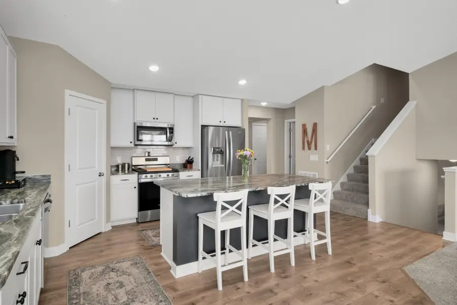 18184 Hartlin Avenue, Lakeville, MN 55044 - #3